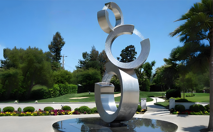 探索不銹鋼噴泉雕塑，開(kāi)啟水與藝術(shù)的奇妙之旅