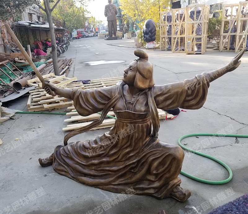 舞劍銅人物雕塑，古代銅人物雕塑