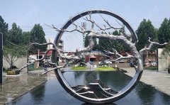 不銹鋼雕塑價格的高低與哪些因素有關(guān)？